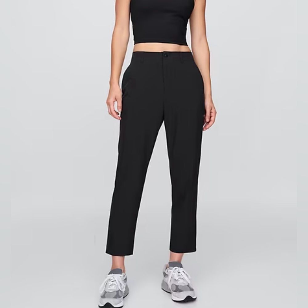 GAP High Rise Downtown Runaround Pants Small Black NWT IN PACKAGE